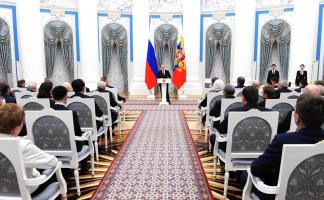 10.12.15. Kreml. Yurtsihin F.2.jpg